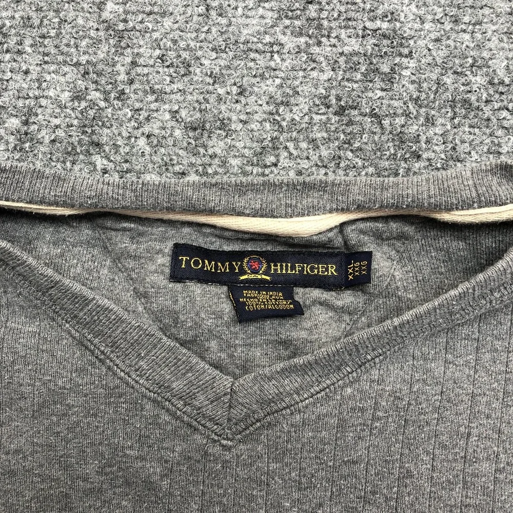 Tommy Hilfiger Sweater Mens 2XL Gray V Neck Knit Pullover Long Sleeve Casual